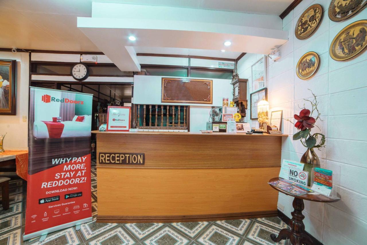 Reddoorz At La Casa Guesthouse Former Reddoorz At Tamarind Street Angeles City Екстериор снимка